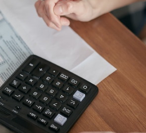 How To Invoice as a Freelancer?