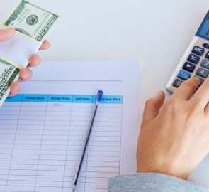 Venmo vs. Paypal | Costs, Limits, Speed