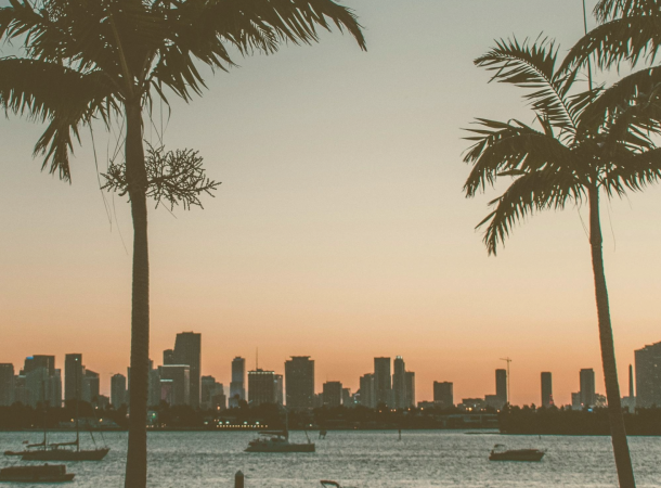 Moving to Florida: Relocation Guide for 2024