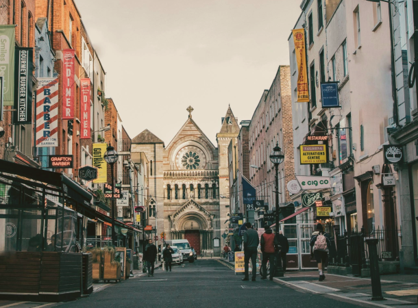 Moving to Ireland: A Comprehensive Guide